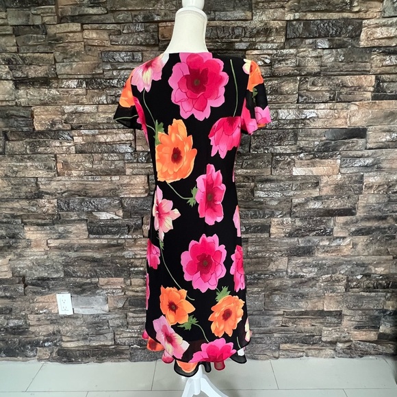 Vibrant Floral Midi Dress - Picture 2 of 15